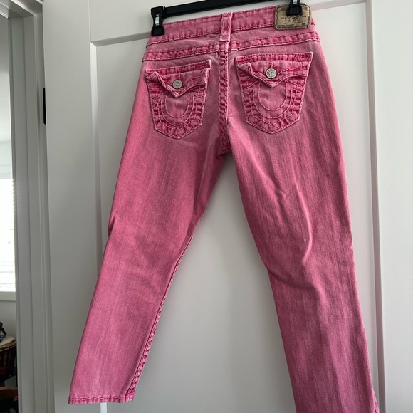 Pink Cropped True Religion Skinny Jeans - Picture 2 of 3